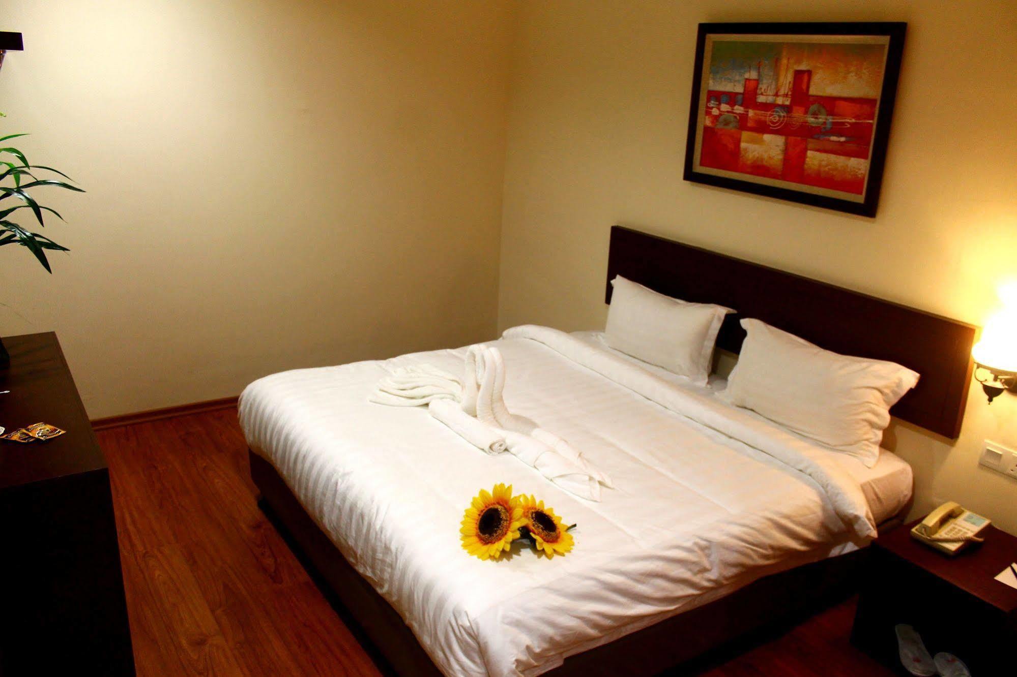 906 Riverside Hotel Malacca מראה חיצוני תמונה