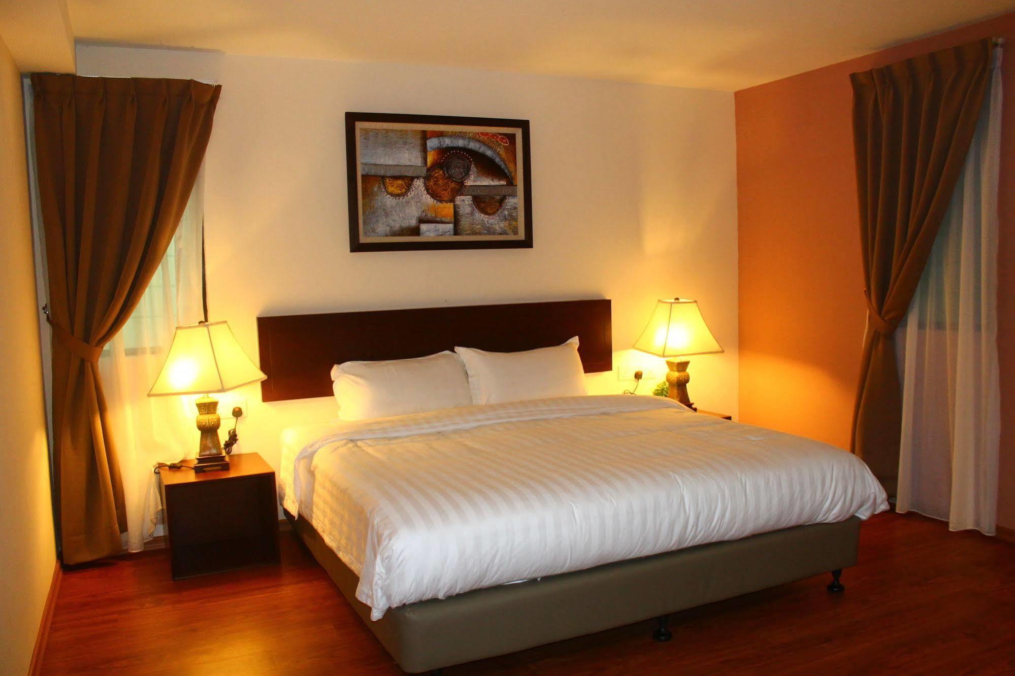 906 Riverside Hotel Malacca מראה חיצוני תמונה